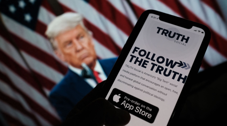 Donald Trump launches social media TRUTH Social