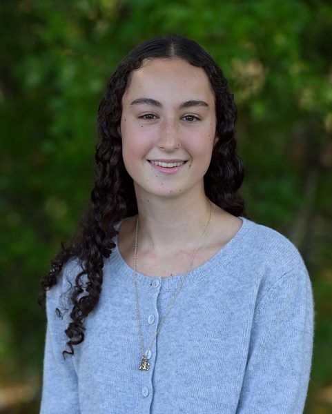 Adriana Carlin ’28